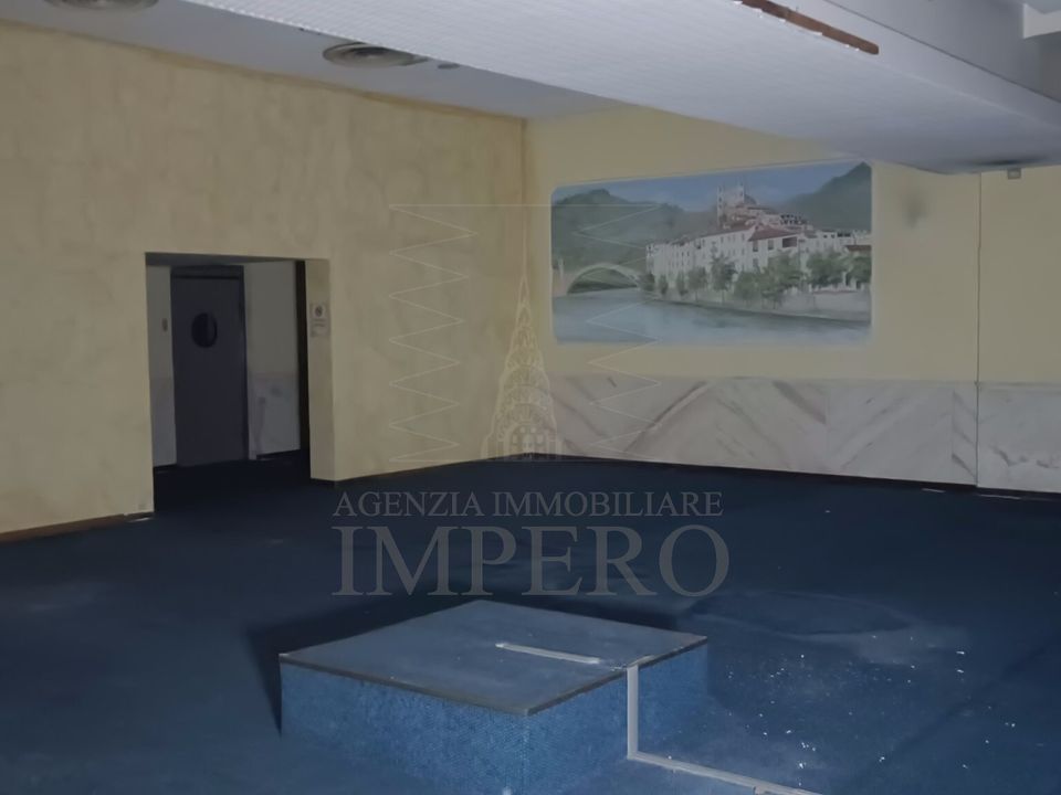 Erhvervsejendom i Ventimiglia, Imperia - foto 4