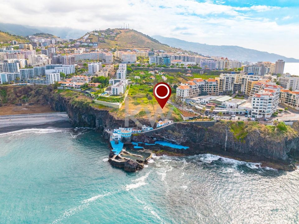 Helårsgrund i Funchal, Madeira - foto 1