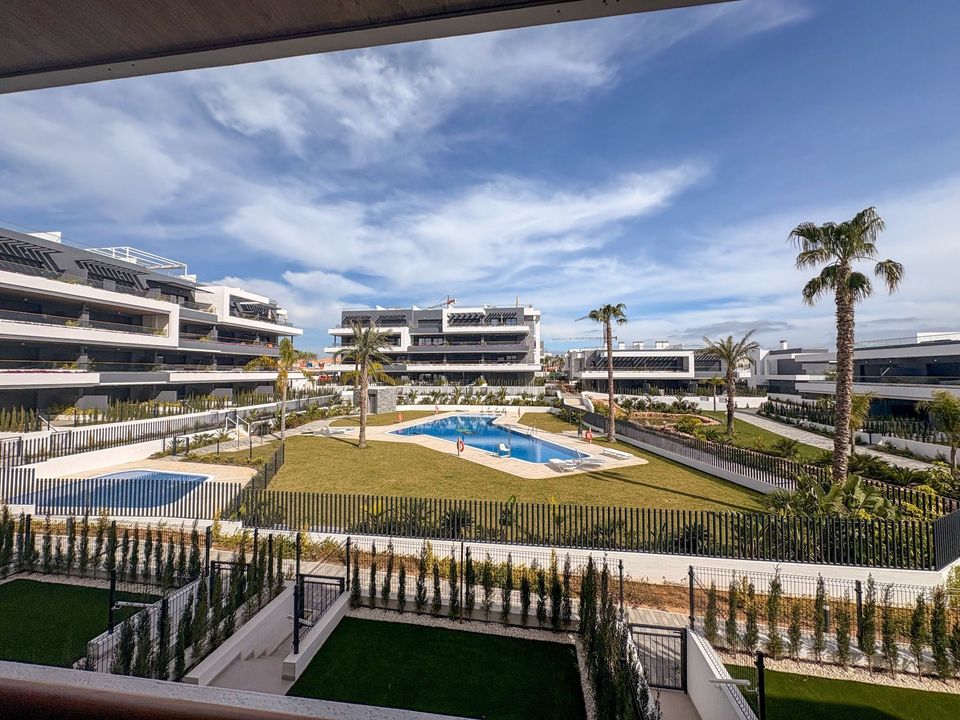 Apartment in Torrevieja, Alicante - photo 1