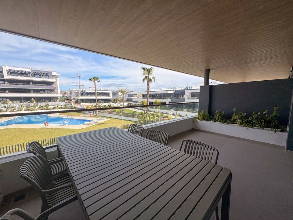 Apartment in Torrevieja, Alicante - photo 3