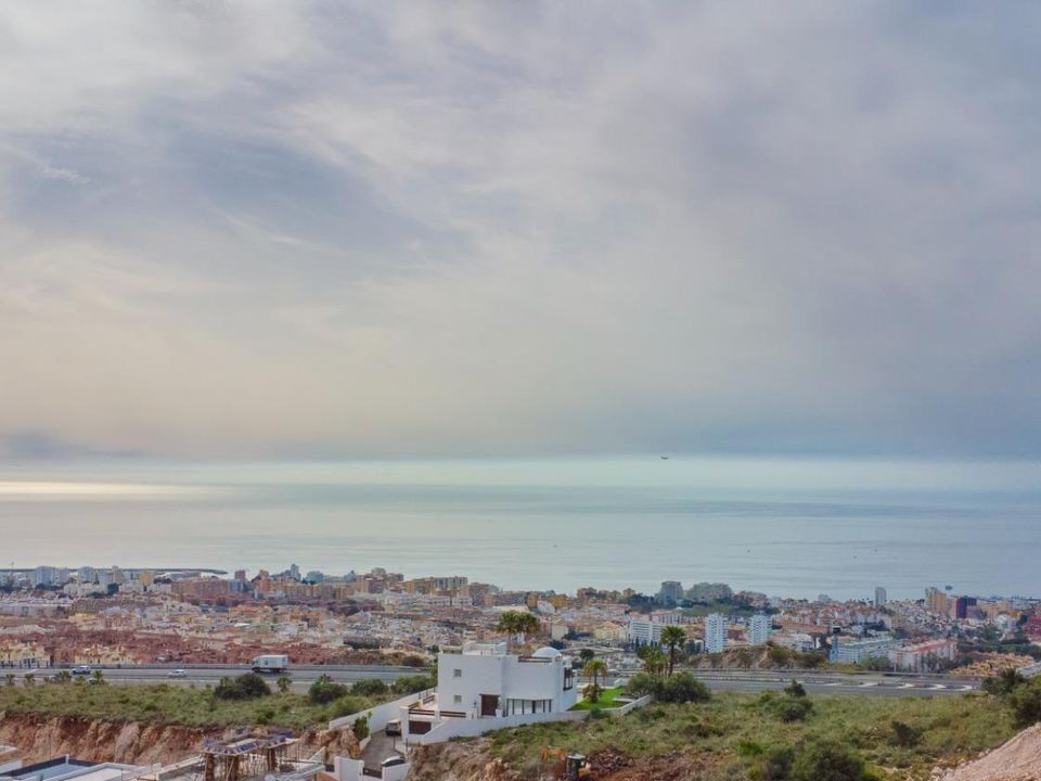 Helårsgrund i Benalmadena, Malaga - foto 5