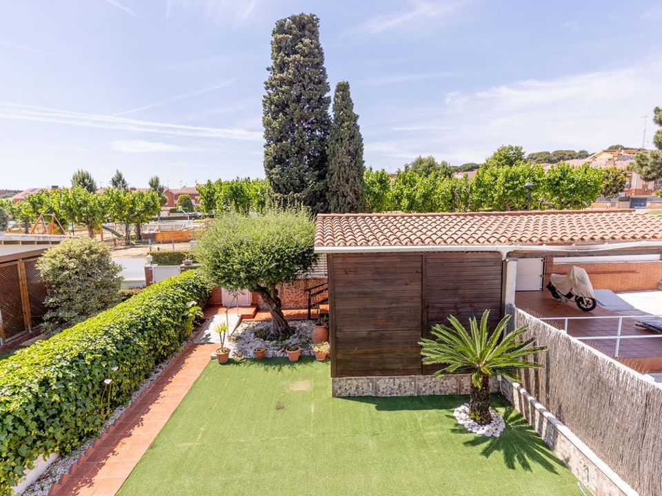 Villa i Sant Vicenc De Montalt, Barcelona - foto 3