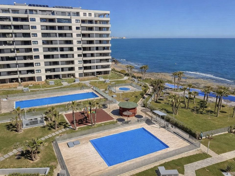 Lejlighed i Punta Prima, Alicante - foto 1