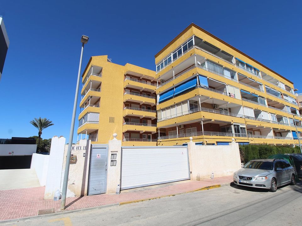 Lejlighed i Punta Prima, Alicante - foto 1