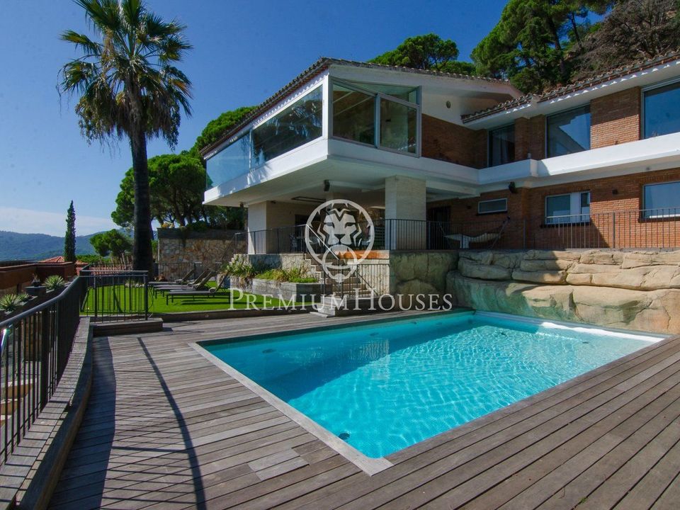 Villa i Cabrils, Barcelona - foto 1