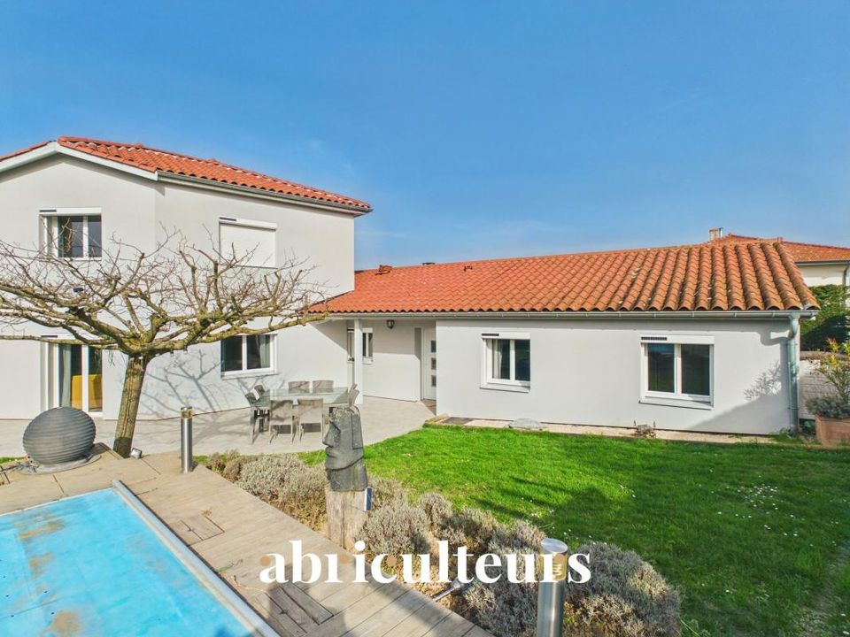 Villa i Échalas, Rhone - foto 1