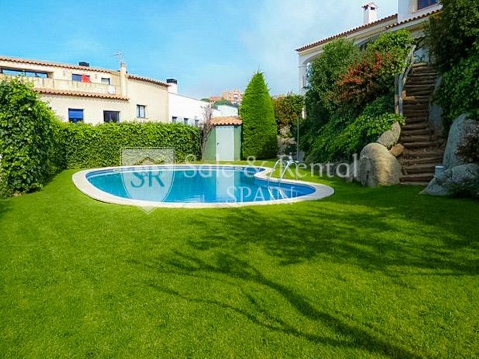 Rækkehus i Sant Feliu De Guixols, Gerona - foto 1