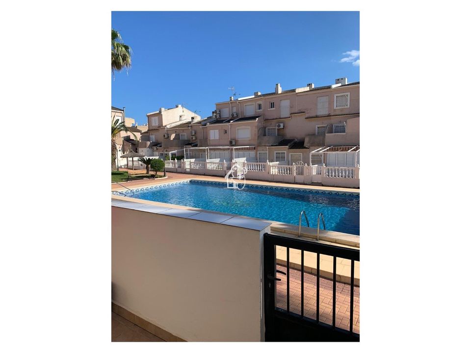 Villa i Orihuela Costa, Alicante - foto 1