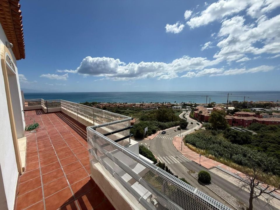 Penthouse i La Duquesa, Malaga - foto 1