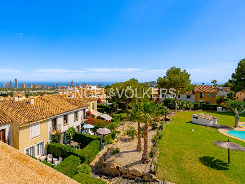 Rækkehus i Finestrat, Alicante - foto 1