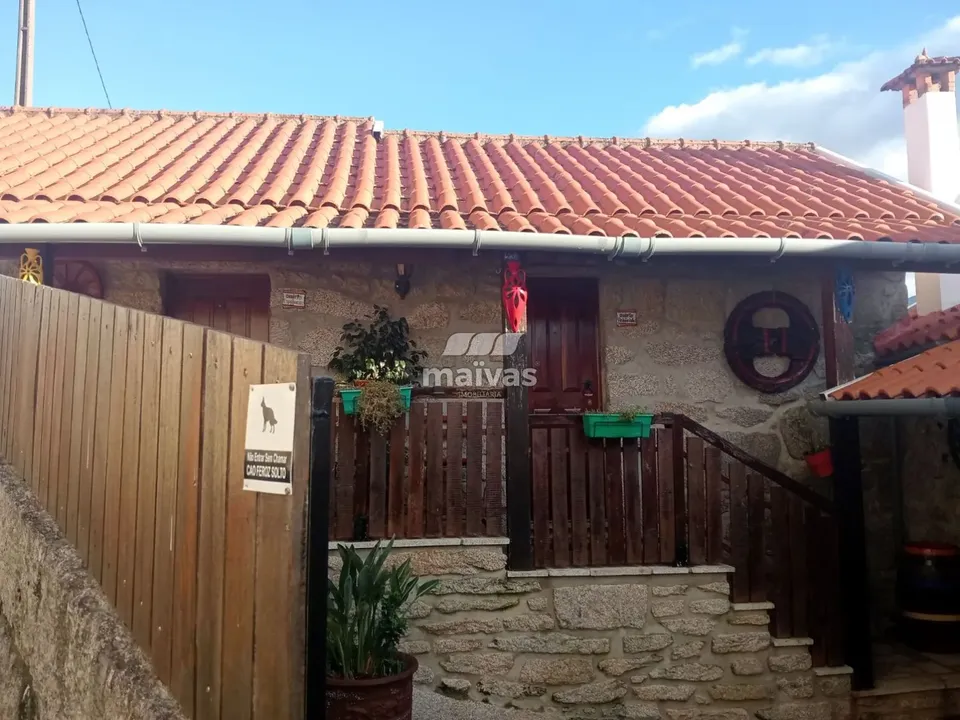 Villa a Arcos de Valdevez, Viana do Castelo - foto 1