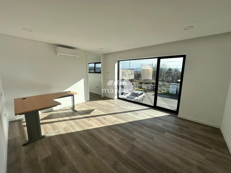 Commercial property in Vila Verde, Braga - photo 3