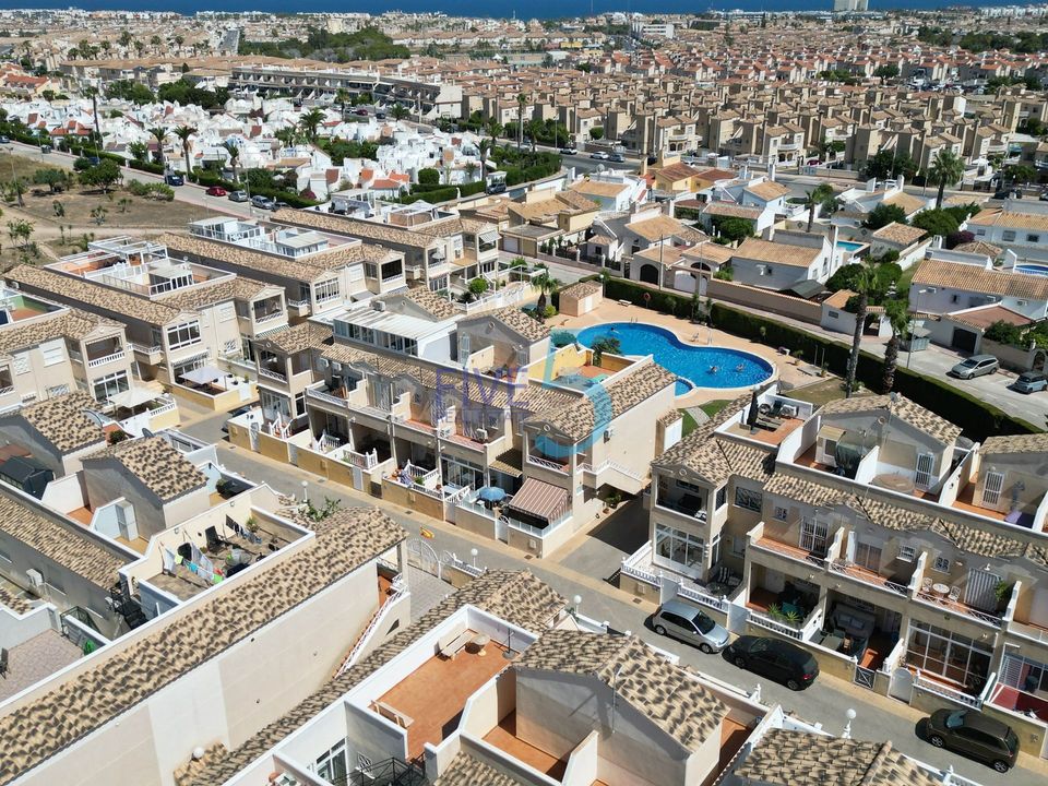 Byhus i La Florida (Orihuela Costa), Alicante - foto 1
