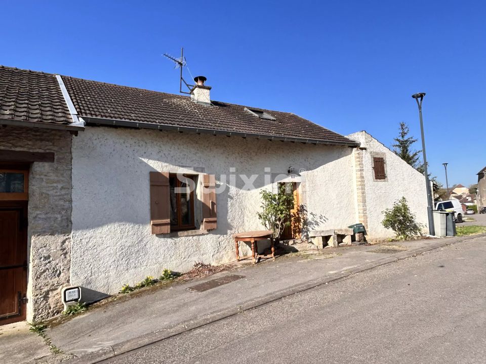 Landejendom i Rochefort-sur-Nenon, Jura - foto 1