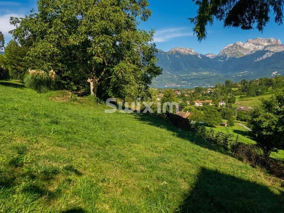 Helårsgrund i Saint-Jorioz, Haute-Savoie - foto 1