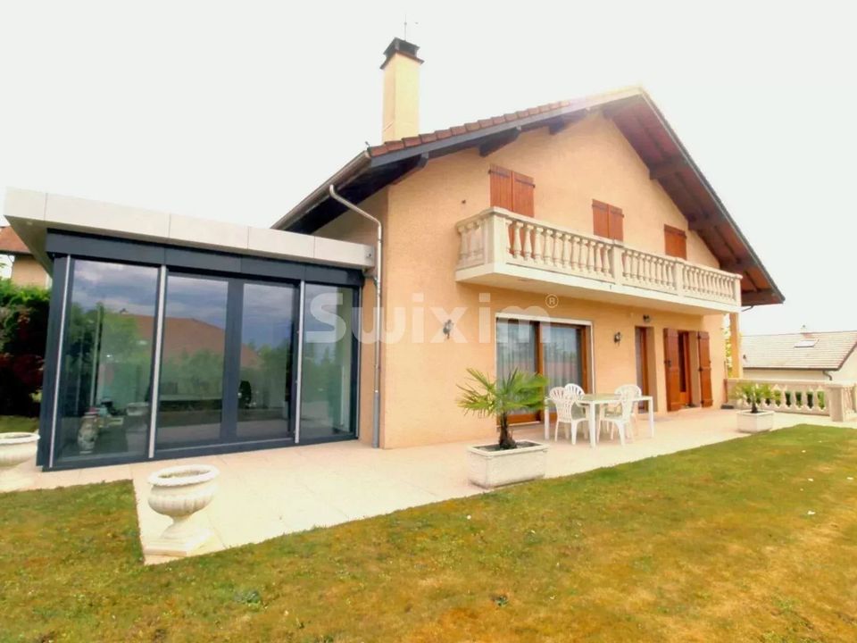 Villa i Archamps, Haute-Savoie - foto 1