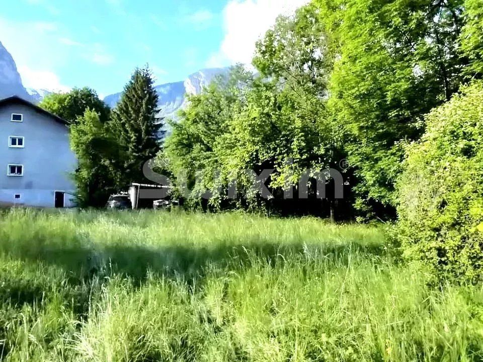 Helårsgrund i Scionzier, Haute-Savoie - foto 2