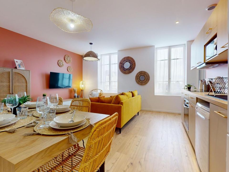 Apartment in Lyon, Rhone - photo 4