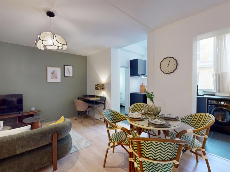 Studio in Bordeaux, Gironde - photo 2