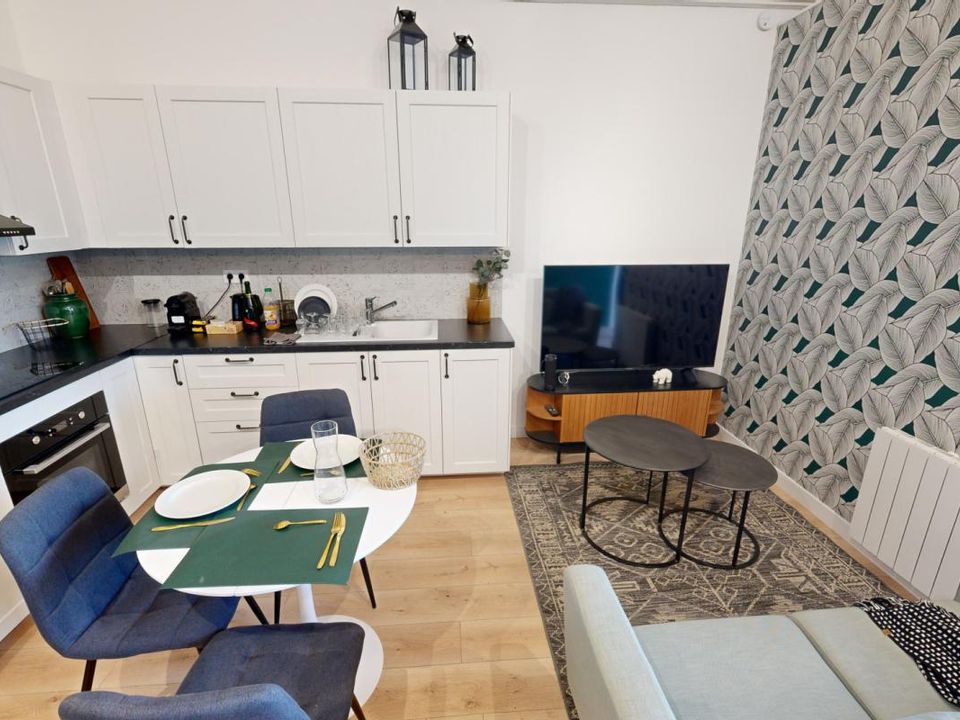 Apartment in Bordeaux, Gironde - photo 3