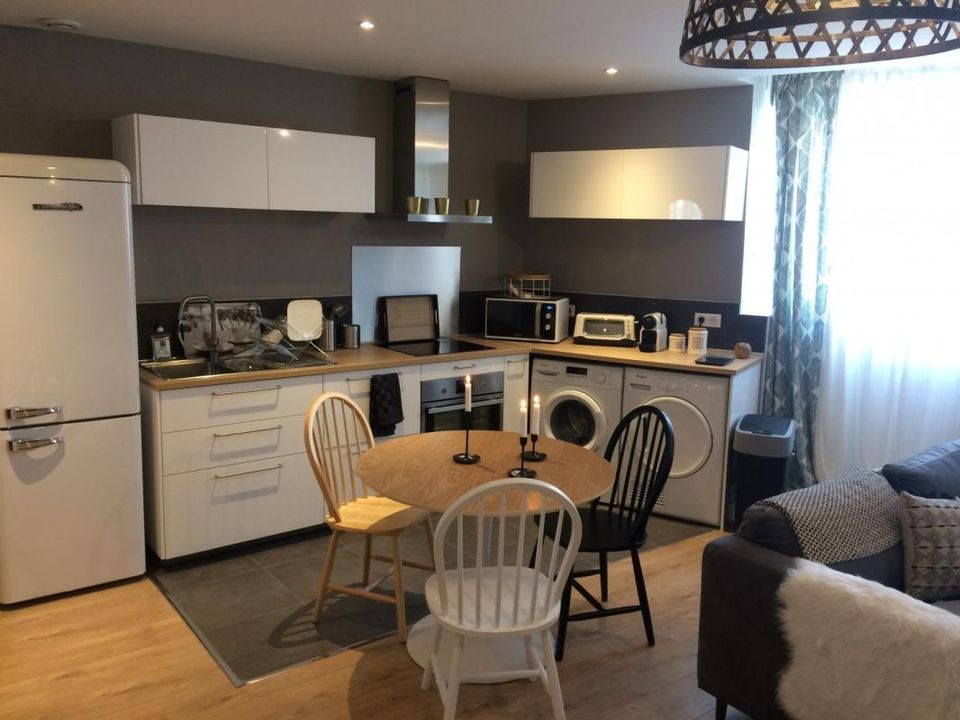 Apartment in Bordeaux, Gironde - photo 2