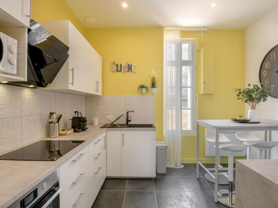 Apartment in Bordeaux, Gironde - photo 4