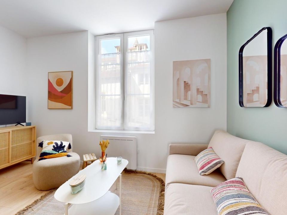 Apartment in Nancy, Meurthe-et-Moselle - photo 5