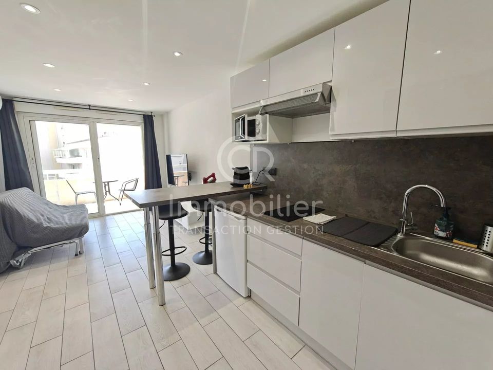 Lejlighed i Cannes-la-Bocca, Alpes-Maritimes - foto 1