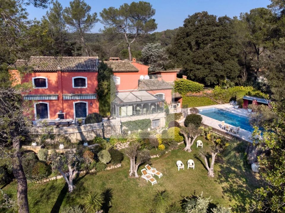 Villa i Mougins, Alpes-Maritimes - foto 3
