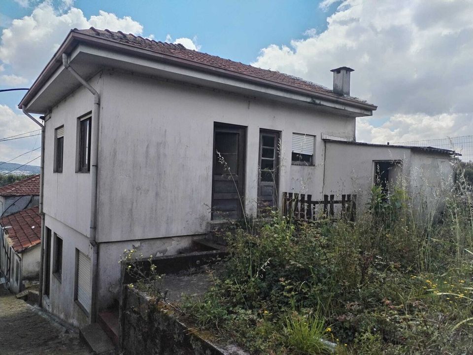 Villa i Uniao das freguesias de Coronado, Porto - foto 1