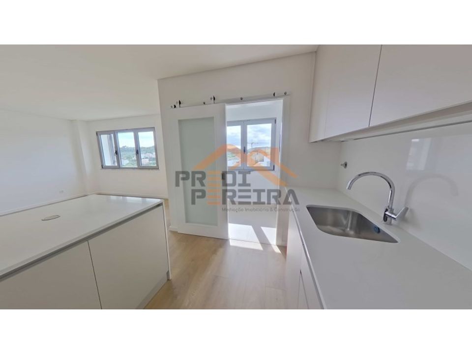 Apartamento en Camarate, Lisbon - foto 4