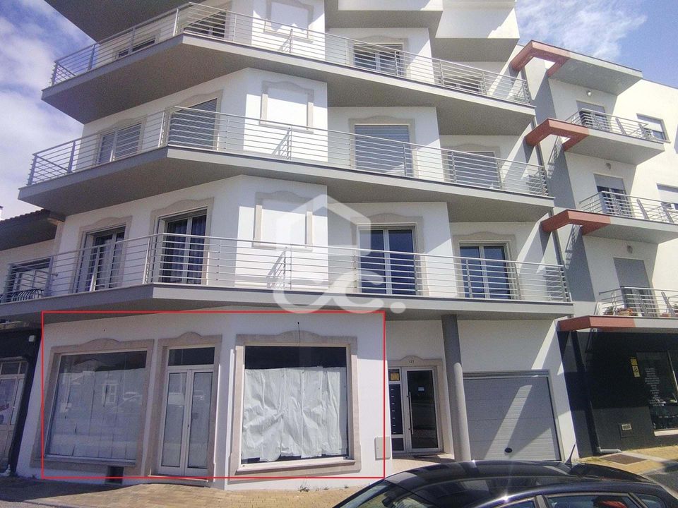 Erhvervsejendom i Pataias, Leiria - foto 1
