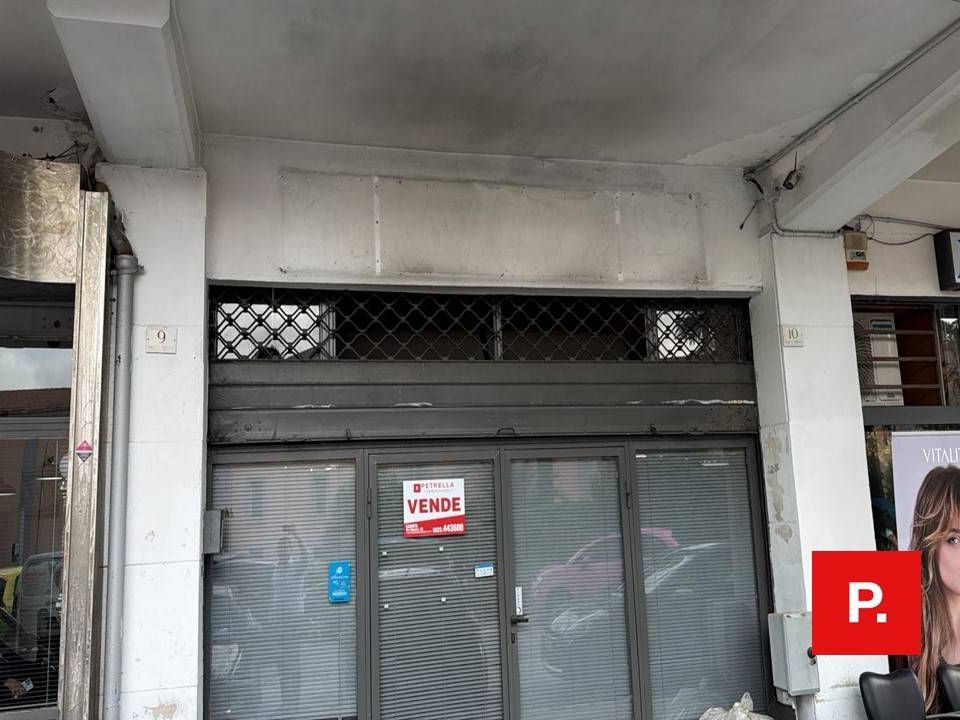 Erhvervsejendom i Caserta, Caserta - foto 3