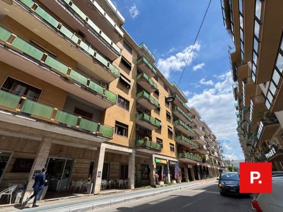 Lejlighed i Caserta, Caserta - foto 1