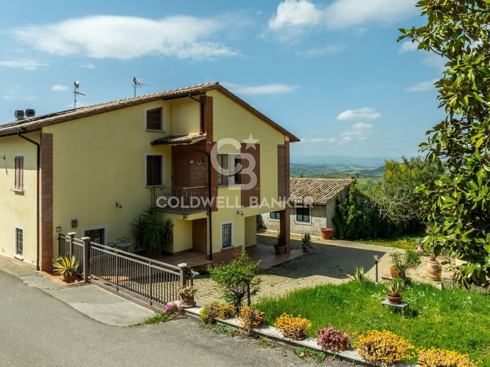 Villa i Gualdo Cattaneo, Perugia - bilde 1