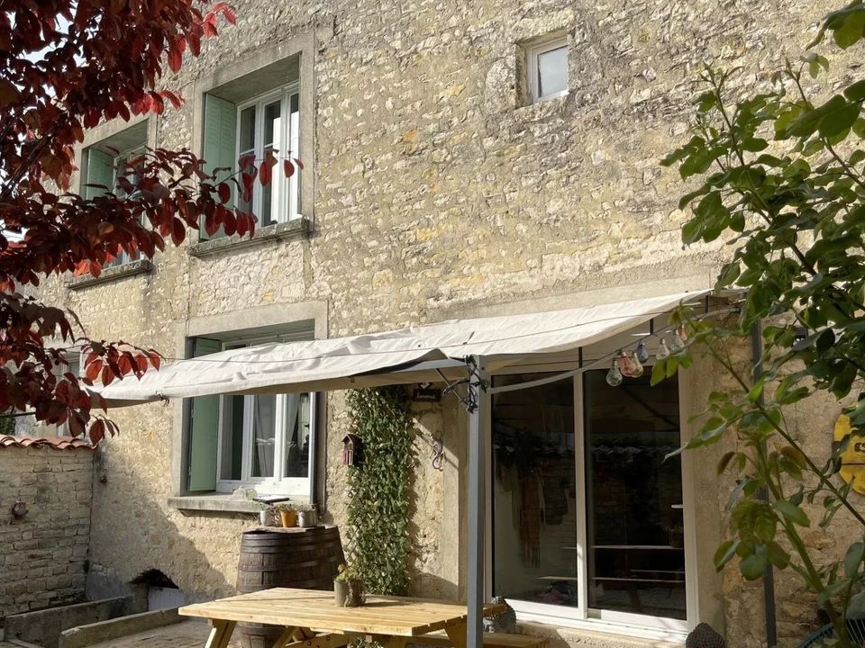 Landejendom i Aigre, Charente - foto 1