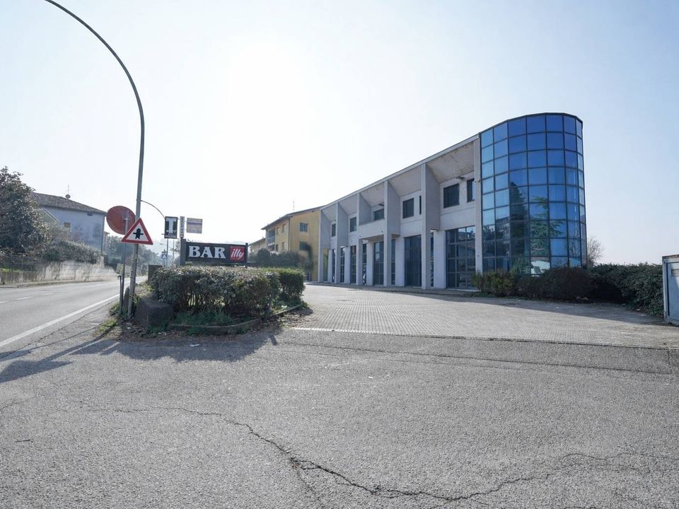Erhvervsejendom i Brivio, Lecco - foto 5
