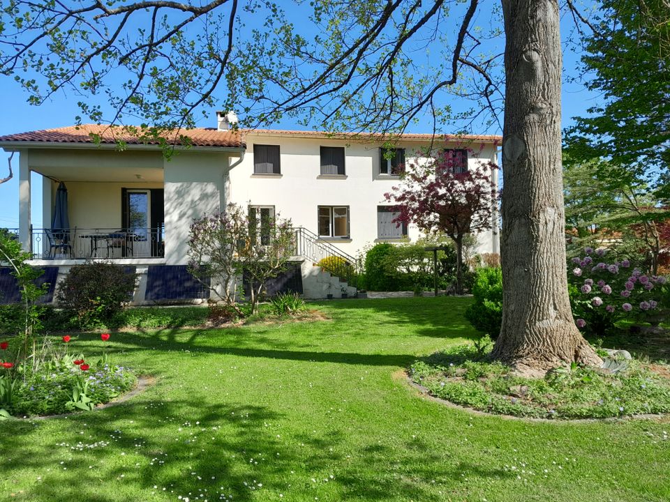 Haus in Saint-Nicolas-de-la-Grave, Tarn-et-Garonne - Foto 1