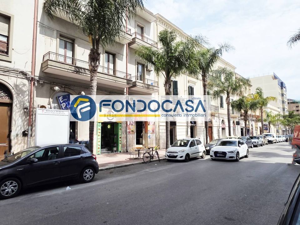 Erhvervsejendom i Brindisi, Brindisi - foto 1