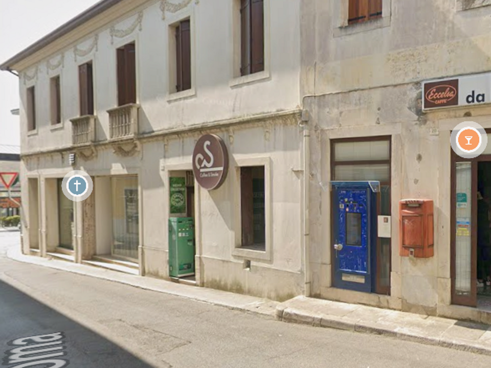 Erhvervsejendom i Aviano-Castello, Pordenone - foto 1