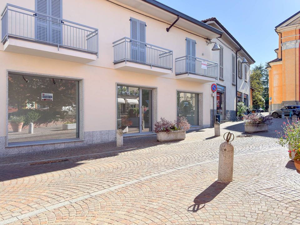 Erhvervsejendom i Ispra, Varese - foto 2