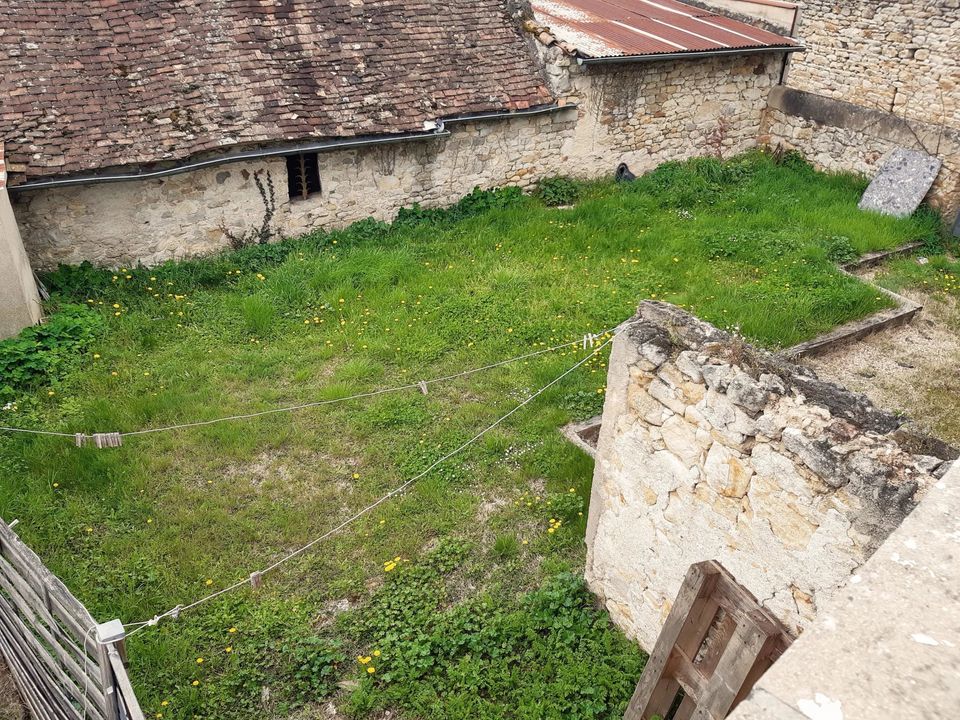 Landsbyhus i La Trimouille, Vienne - foto 2