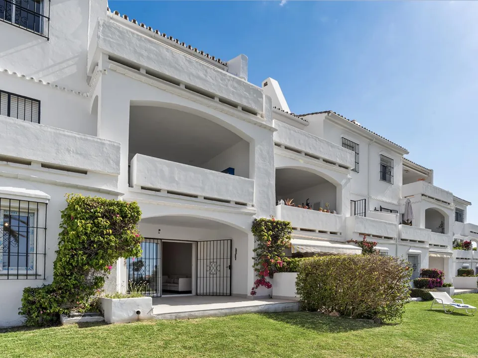 Apartamento en Marbella, Malaga - foto 1