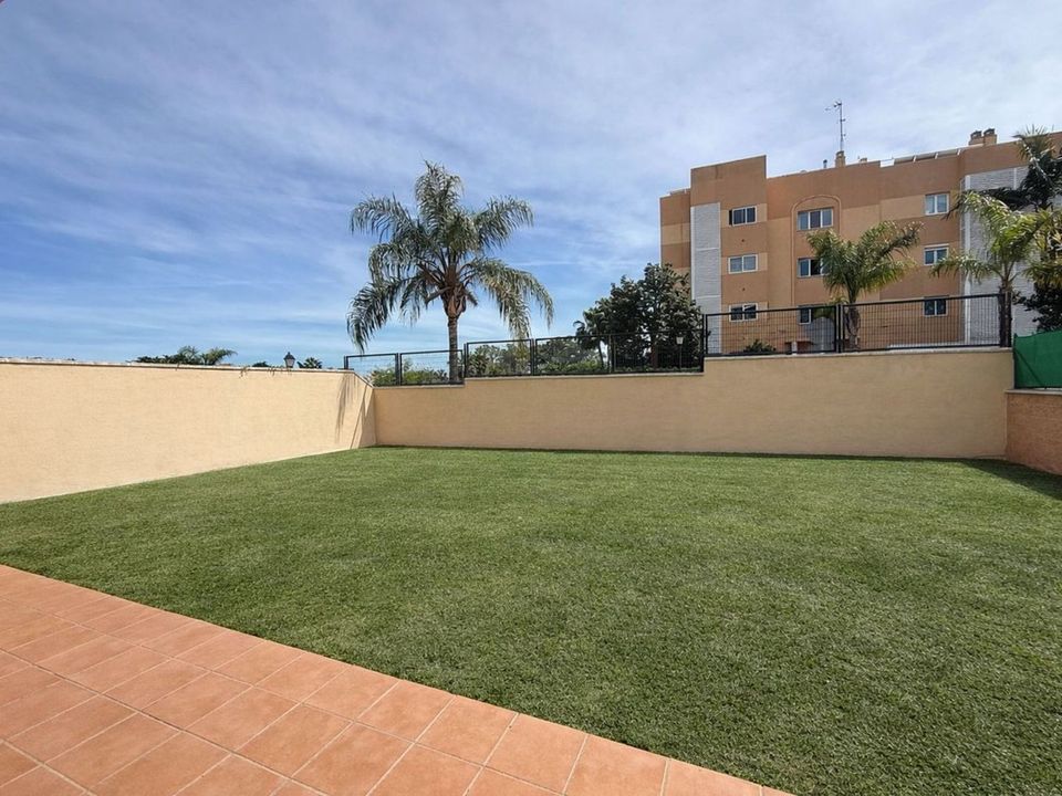 Lejlighed i Estepona, Malaga - foto 1