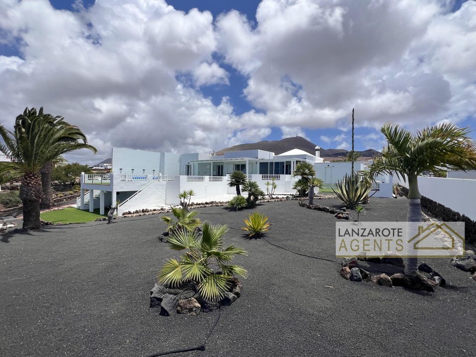 Villa i Las Brenas (Yaiza), Lanzarote - foto 1