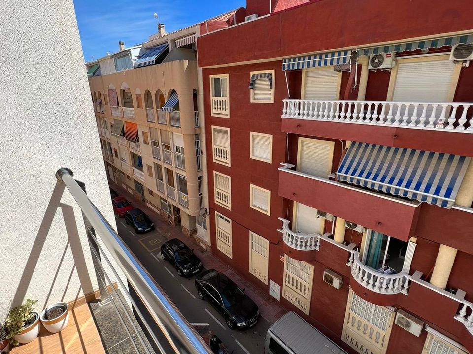 Lejlighed i Torrevieja, Alicante - foto 1