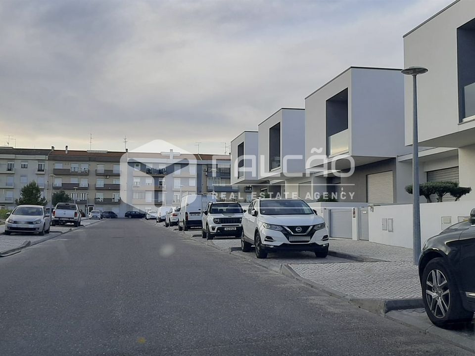 Helårsgrund i Santarem, Santarem - foto 1
