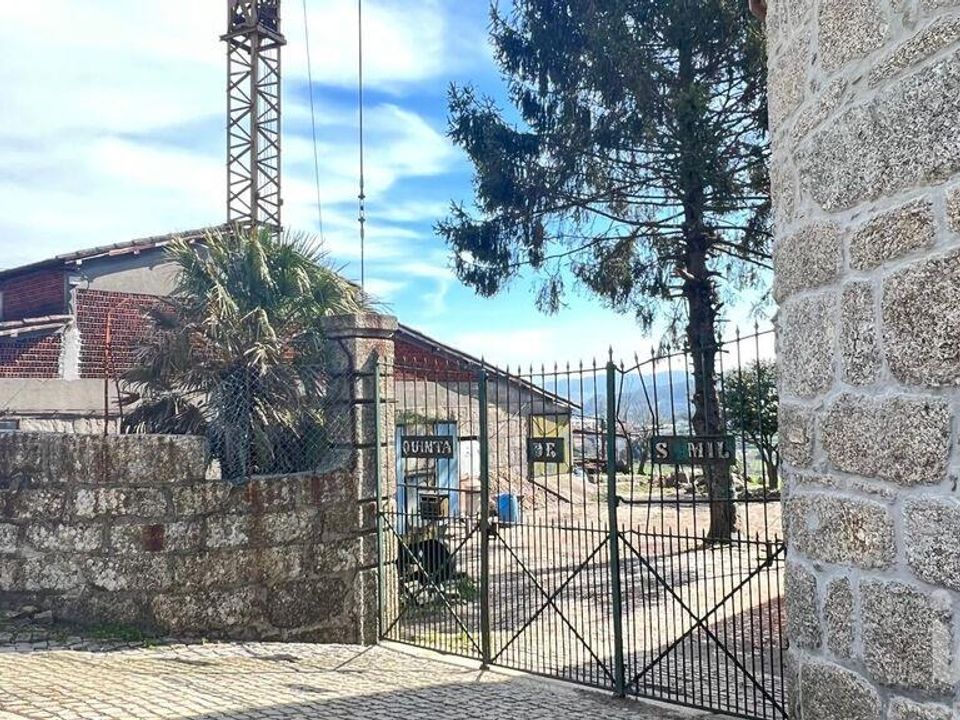 Tomt i Paredes, Porto - bilde 1