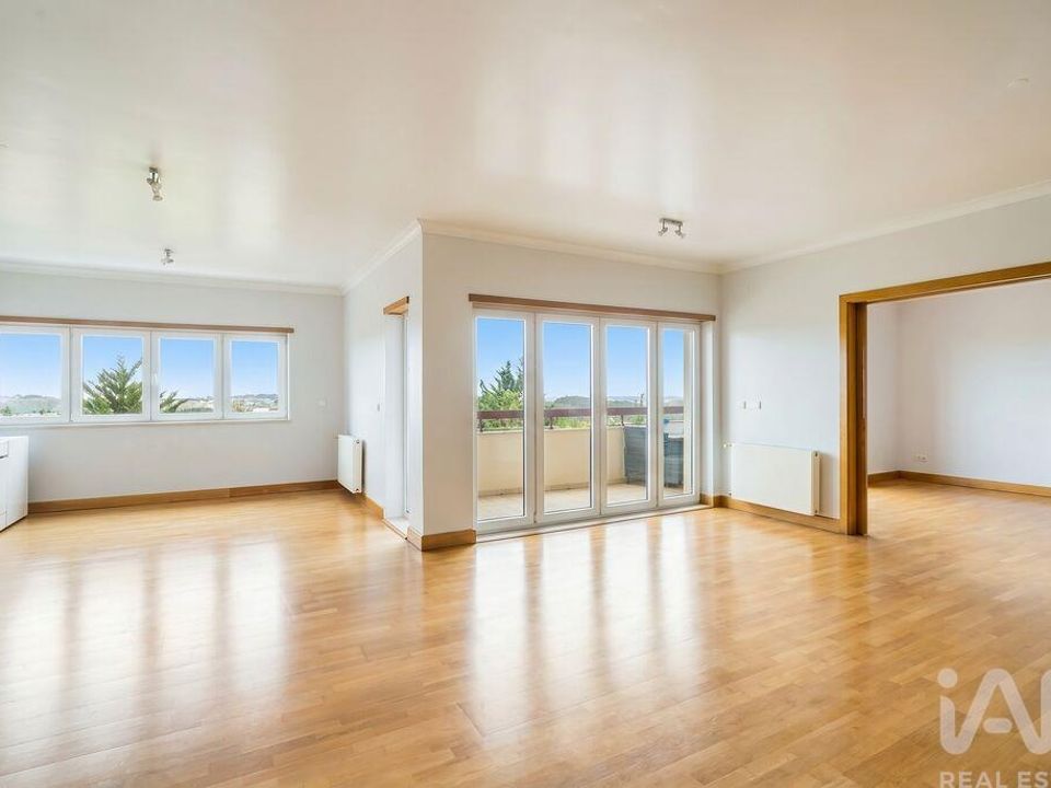 Apartment in Sintra, Lisbon - photo 1
