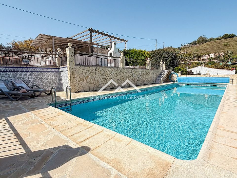 Villa i Nerja, Malaga - foto 5